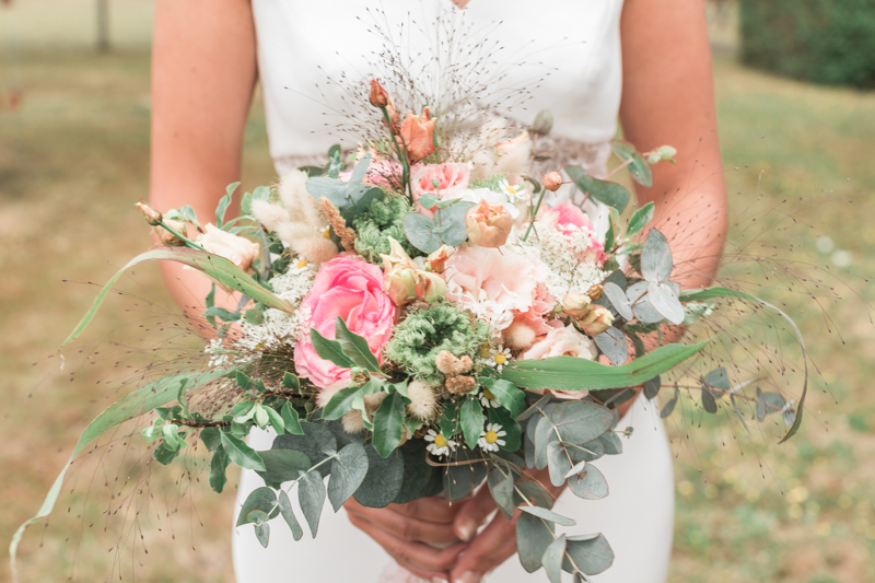 bouquet-mariee-seance-mariage-elodie-bonniard-photographe-rennes